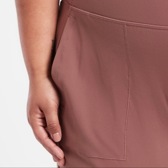 Athleta Salutation Jogger Tawny Rose Size M NWOT - Picture 3 of 5